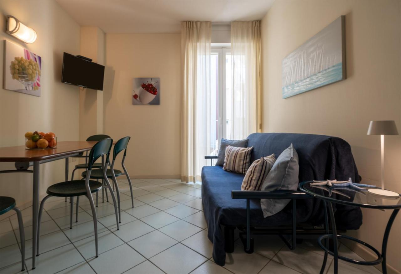 Residence Capitol Cattolica Exterior photo
